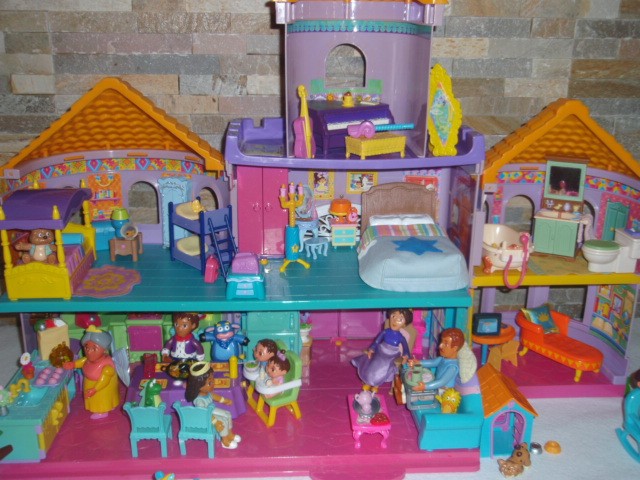 OLYMPUS DIGITAL CAMERA